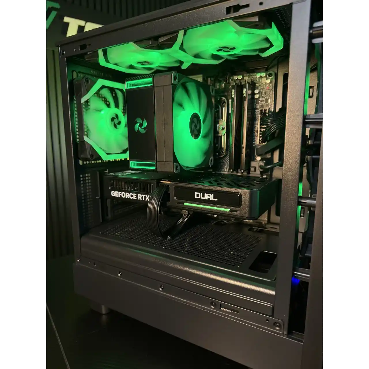 Игровой компьютер 995475 (Core i5-14400 2.5 ГГц/Intel B760/32 ГБ DDR4 3.2 ГГц/512 ГБSSD /RTX 5060 Ti 16 ГБ/Wi-Fi/650W/4FAN Indigon ARGB)