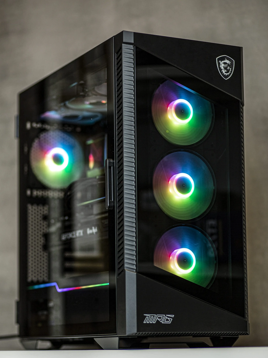 Игровой компьютер 678246 ( Ryzen 7 7700X 4.5 ГГц/X670/16 ГБ DDR5 4.8 ГГц/1 ТБ SSD/GeForce RTX 4070 /Блок 1000W/Корпус MSI MPG VELOX 100R/Win 10 Pro Trial)