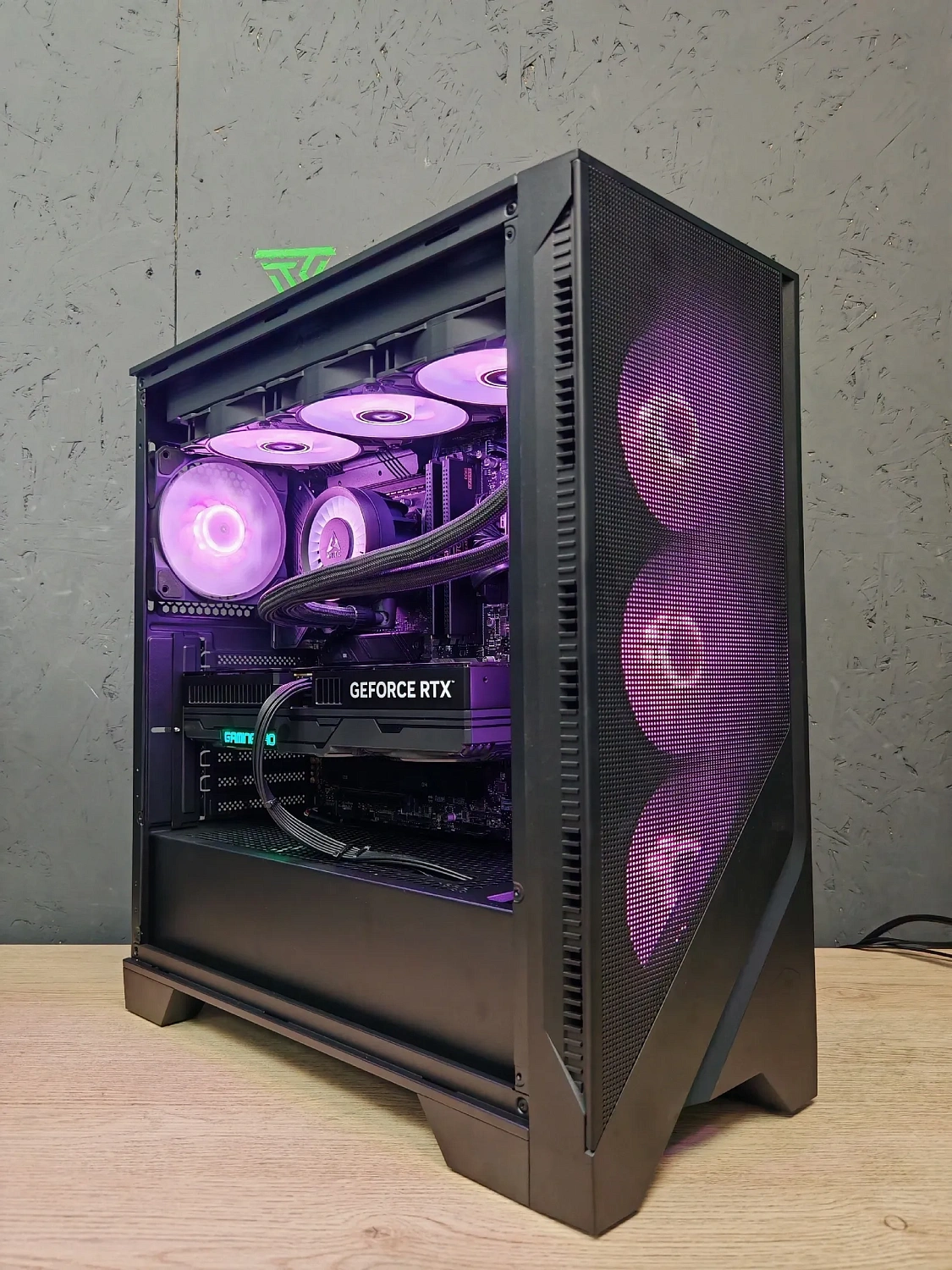 Игровой компьютер 990487 (Ryzen 9 5900X 3,7 ГГц/AMD B550/32 ГБ 3,2 ГГц/1024 ГБ SSD/RTX 5070 12 ГБ/Wi-Fi/750W/MSI MAG FORGE 320R AirFlow TG ARGB)