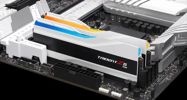Оперативная память DDR5 64 Gb 6000 MHz G.Skill TRIDENT Z5 RGB White (F5-6000J3040G32GX2-TZ5RW) купить! 