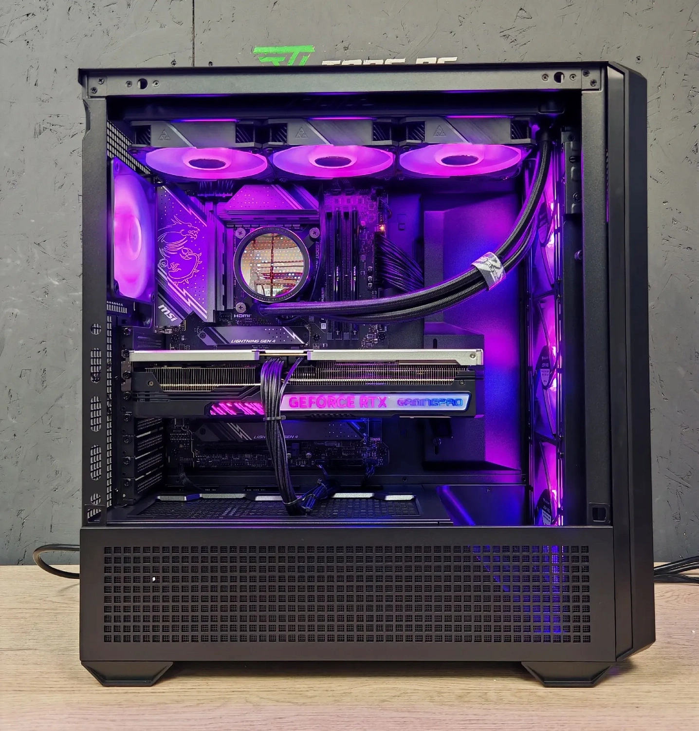 Игровой компьютер 989706 (Ryzen 9 9900X3D 4,4 ГГц/AMD B850/32 ГБ DDR5 6 ГГц/1024 ГБ SSD/RTX 5080 16 ГБ/Wi-Fi/1000W/MSI MAG FORGE 320R AirFlow TG ARGB)