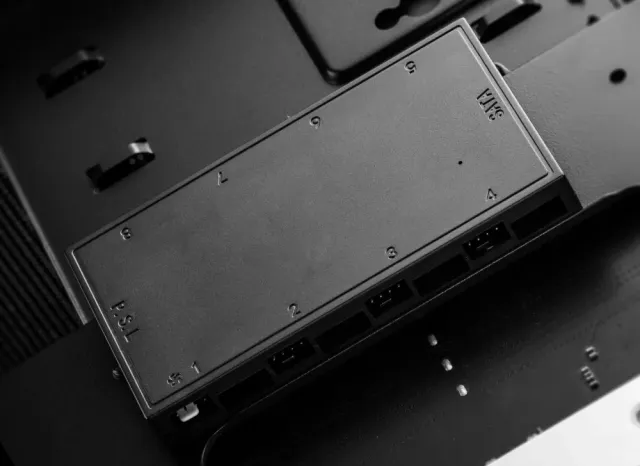 Разветвитель питания ID-COOLING HA-08 PWM ARGB Ports купить! 