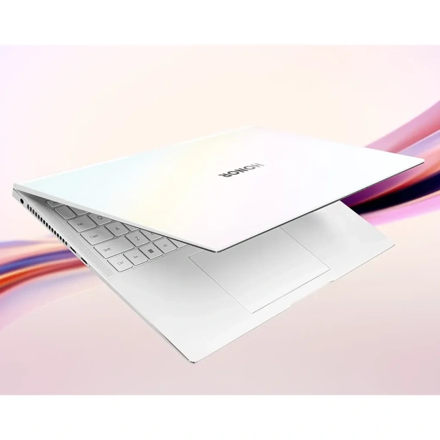 Ноутбук Honor MagicBook Pro 16 Hunter (Intel Core Ultra 9 285H/16" 3072x1920 165Hz/32Gb/1Tb SSD/NVIDIA GeForce RTX 5060 8Gb/Win 11 Home) Белый, Российская клавиатура - фото