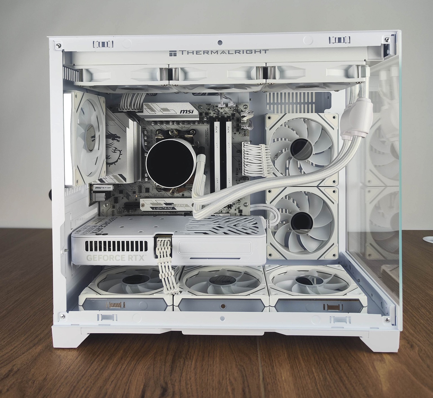 Компьютерный корпус 1STPLAYER MEGAVIEW MV6-TP ARGB White (MV6-TP-WH-2FC7R-W-1FC7-W)