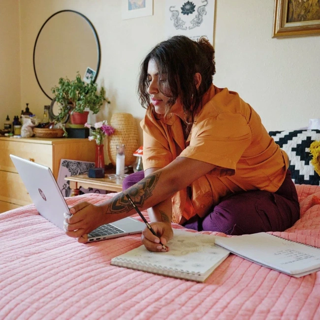 Ноутбук HP 15-fc0018nq (AMD Ryzen 5 7520U/15.6" 1920x1080/16Gb/512Gb SSD/AMD Radeon 610M/FreeDOS) Silver - фото