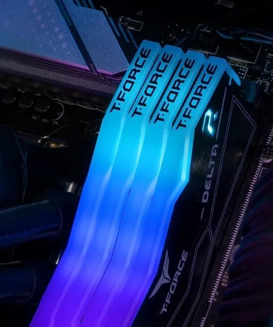 Оперативная память 64 Gb 6000 MHz Team Group T-Force Delta RGB (FF3D564G6000HC38JDC01) купить! 