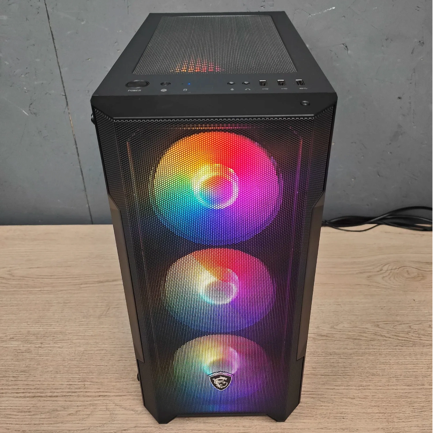 Игровой компьютер 990460 (Ryzen 5 3600 3,6 ГГц/AMD B550/32 ГБ 3,2 ГГц/1024 ГБ SSD/GTX 1660 Ti 6 ГБ/Wi-Fi/650W/1STPLAYER TRILOBITE T3 ARGB Black)