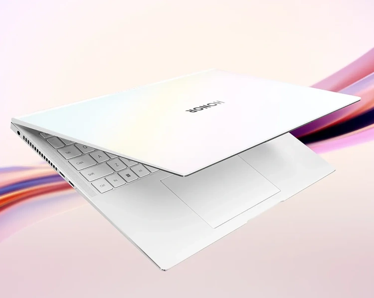 Ноутбук HONOR MagicBook Pro 16 Hunter (Ultra 7 155H/16.1"/3072x1920/32GB/1TB SSD/RTX 4060/Win 11P) 5301AJBU White - фото