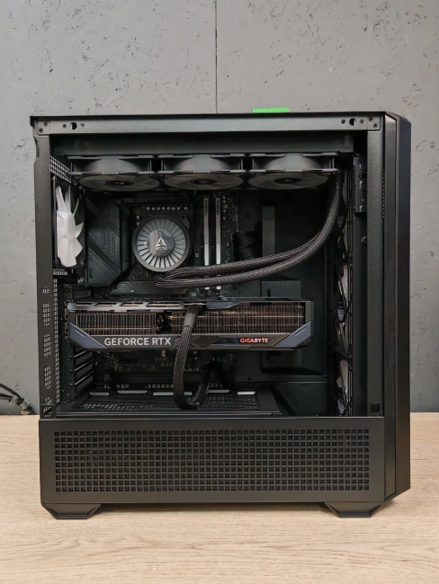 ИГРОВОЙ КОМПЬЮТЕР MARATHON PRO V2 - купить по выгодной цене!