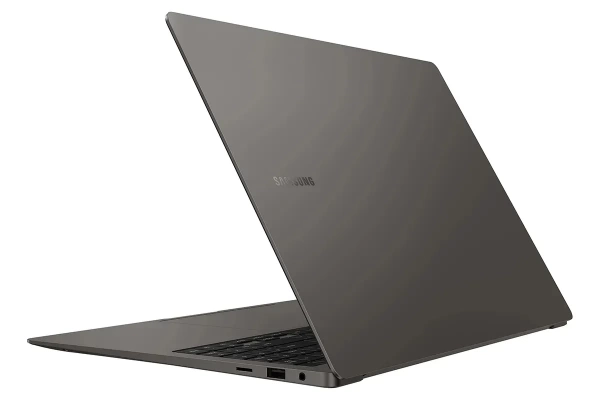 Ноутбук Samsung Galaxy Book3 Pro NP964XFG-KC1US (Core i7-1360P 2.2GHz/16