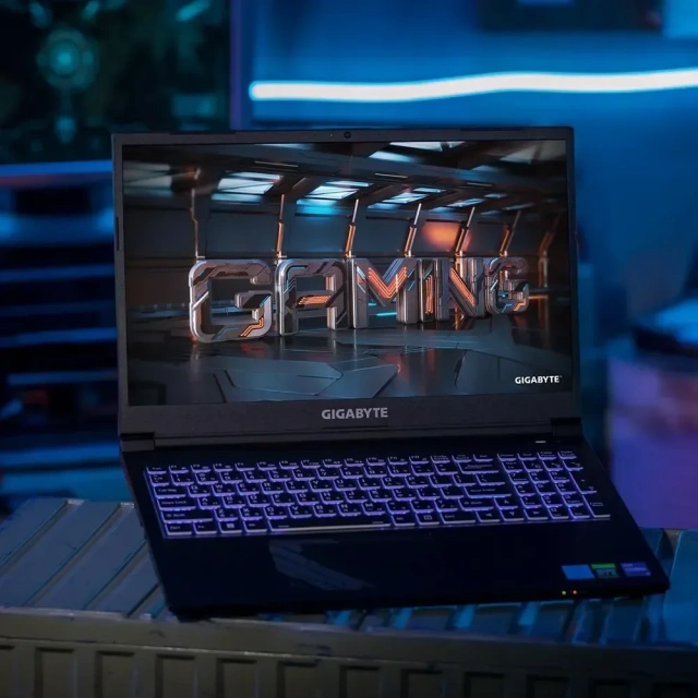 Ноутбук Gigabyte G5 MF (Core i7-13620H/15.6"/IPS/FHD/144Hz/16GB/512GB SSD/RTX 4050 6GB/Win 11 Home) Onyx Grey, MF5-H2KZ353SH - фото