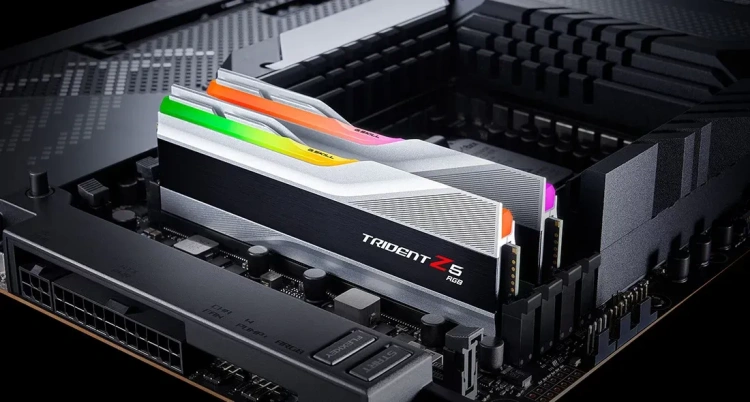 Оперативная память DDR5 32 Gb 6400 MHz G.Skill TRIDENT Z5 RGB (F5-6400J3239G16GX2-TZ5RS) купить! 