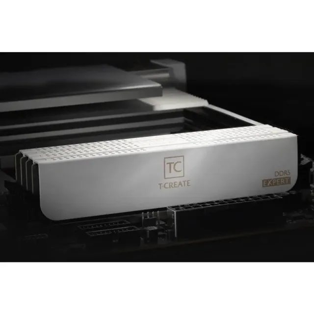 Оперативная память DDR5 32 Gb 6400 MHz Team Group T-CREATE Expert White (CTCWD532G6400HC40BDC01) купить! 
